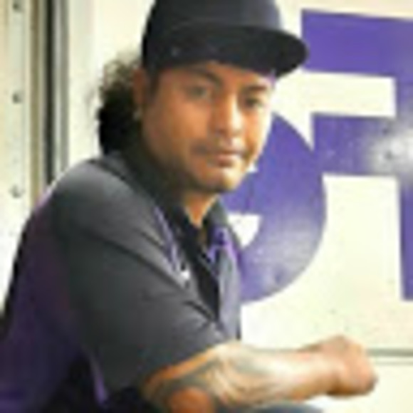 Meet your Posher, Tuavale - Picture 1 of 1